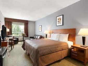 High Prairie Inn Экстерьер фото